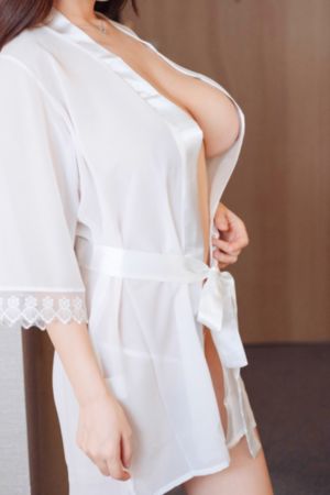 换人妻好紧4p