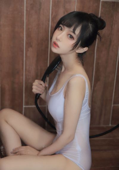戏里戏外