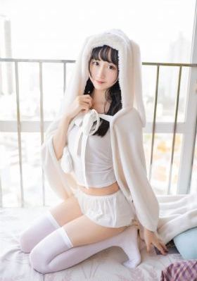 舌头舔