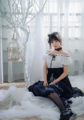 77视频